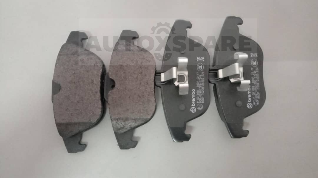 BREMBO BRAKE PAD MERCEDES BENZ W204